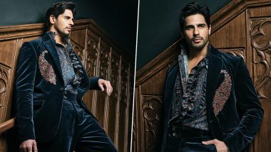 Sidharth Malhotra Effortlessly Steals the Spotlight in a Sea Green Velvet Suit, Actor Looks Dapper in Three Piece Ensemble (View Pictures)