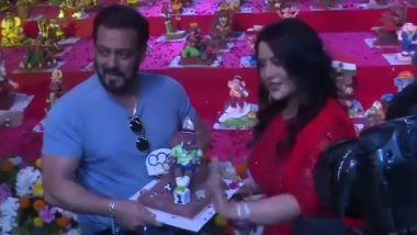 Devendra Fadnavis’ Wife Amruta Fadnavis and Salman Khan Promote Eco-Friendly Ganpati Idols at Mumbai Event (Watch Video)