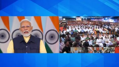 PM Narendra Modi Inaugurates Pune Metro Section, Lays Foundation Stone of INR 11,200 Crore Projects in Maharashtra (Watch Video)