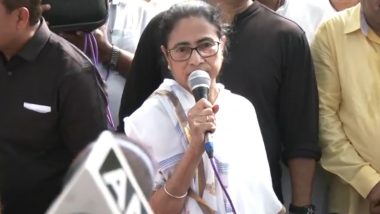 Durga Puja 2024: West Bengal CM Mamata Banerjee Inaugrates Durga Puja Celebrations in Kolkata’s Jodhpur Park, Calls for Unity