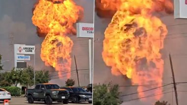 Texas Fire: Pipeline Explosion Near Houston Erupts in a Towering Flame, Forcing Evacuations (Watch Video)