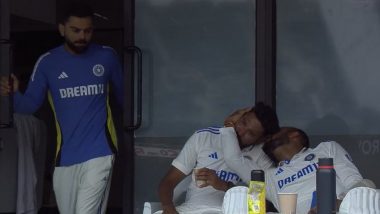 ‘King Kohli Stunned for a Second': Fans React As Picture of Akash Deep Having Conversation With Mohammed Siraj As Virat Kohli Walks Out of Dressing Room Goes Viral During IND vs BAN 1st Test 2024