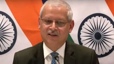 PM Narendra Modi Announces Invest India Office in Singapore; Both Countries Decide Increasing Flight Connections, Says MEA