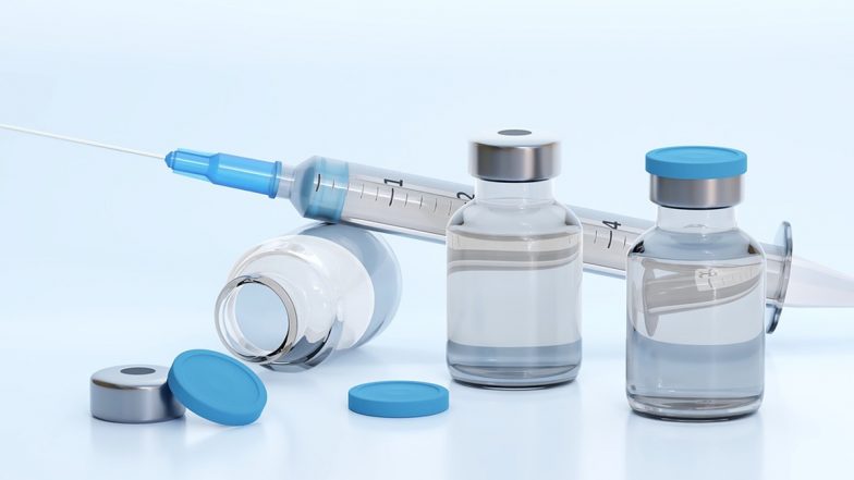 What Is RSV Vaccine for Seniors? Is It Safe? All You Need To Know About Respiratory Syncytial Virus As UK Rolls Out Vaccine Shots for Pregnant Women and Older People