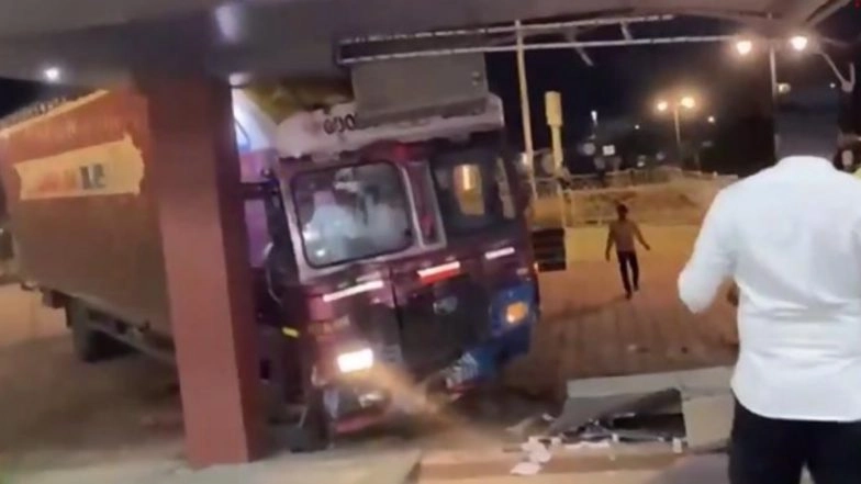 Truck Driver Damages Hotel After Being Denied Food in Pune, Held