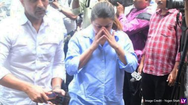 Anil Arora Death: Devastated Amrita Arora Arrives at Her Late Father’s Bandra Residence With Husband Shakeel Ladak (View Pic)