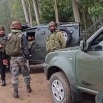 Kulgam Encounter: 3 Soldiers, Cop Injured in Exchange of Fire Between Terrorists and Security Forces in Jammu and Kashmir (Watch Videos)