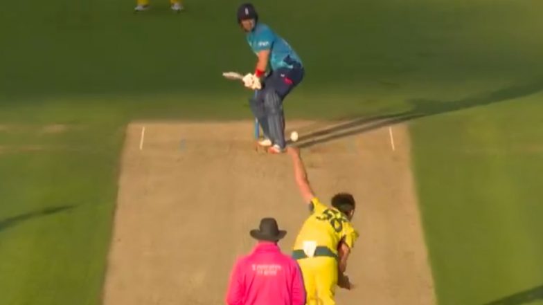 Liam Livingstone Scores 28 Runs Off Mitchell Starc’s Over, Hands Star Pacer Unwanted Record of Most Expensive Over by Australian Bowler in Men's ODIs (Watch Video)