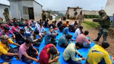 Jammu and Kashmir: Indian Army in Collaboration With Police Train Village Defence Guards To Counter Terrorist Threats (See Pics)