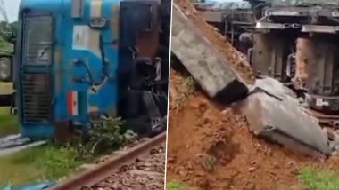 Jharkhand Train Accident: Goods Train’s Engines Derail and Overturn Near Muri Railway Station, No Casualties Reported (Watch Video)