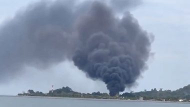 Colombia Fire: Massive Blaze Erupts at Marine Base in Tumaco As Navy and Firefighters Battle Flames (See Pics and Video)