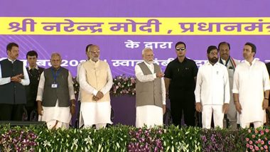 PM Narendra Modi Lays Foundation Stone for PM Mega Integrated Textile Regions and Apparel Park in Maharashtra's Amravati (Watch Video)