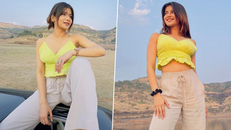 ‘Yeh Rishta Kya Kehlata Hai’ Actress Samridhii Shukla Aka Abhira Poses Confidently in Casual Attire in New Pics on Insta!