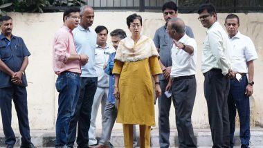 Delhi CM Atishi Inspects Condition of Roads Ahead of Festive Season, Promises ‘Pothole-Free Roads Before Diwali’ (See Pics)