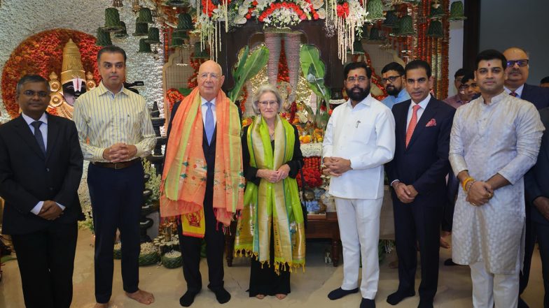 Ganeshotsav 2024: WEF Chairman Klaus Schwab Performs Ganesh Aarti at Maharashtra CM Eknath Shinde’s Varsha Bungalow in Mumbai (See Pics and Video)