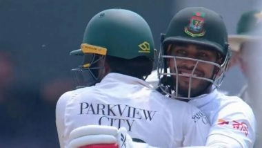 Sports News | Rizwan, Mehidy Hasan Share Heartwarming Moment During Day 3 of Second Test Between Pakistan and Bangladesh
