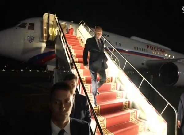 World News | Russian President Visits Mongolia, First Visit to ICC Member State Since Arrest Warrant