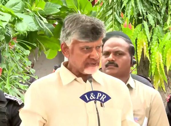 India News | Andhra CM Announces Ex-gratia of Rs 5 Lakh to Families of Flood Victims