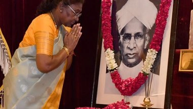 India News | President Murmu Pays Floral Tributes to Dr Sarvepalli Radhakrishnan on His Birth Anniversary