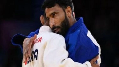 Entertainment News | Jackie Shroff Congratulates Judoka Kapil Parmar as He Scripts History at Paralympics