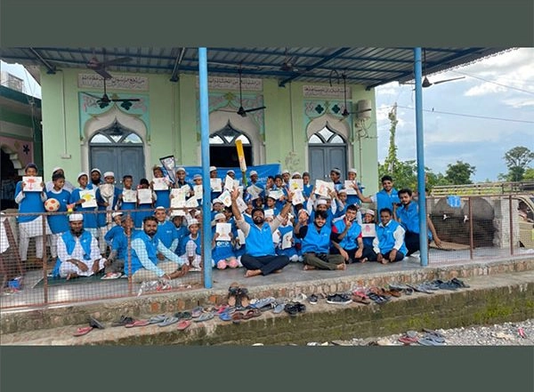 Business News | IYDF and Shammi Salon Join Hands in Uttarakhand to Support Underprivileged Students