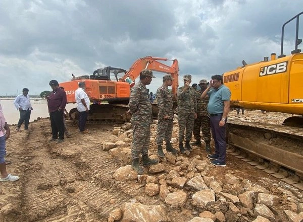 India News | Indian Army HADR Team to Continue Their Relief Efforts in Andhra Pradesh