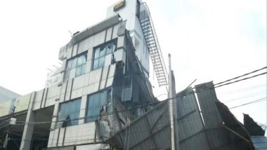 India News | UP: Several Feared Trapped After Building Collapses in Lucknow's Transport Nagar, Rescue Ops on