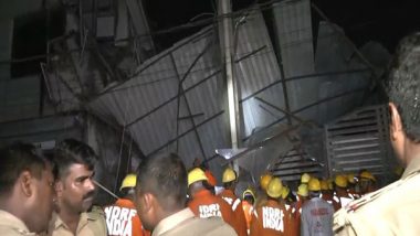 India News | Lucknow Building Collapse: Uttar Pradesh CM Yogi Instructs Officials to Expedite Relief Work