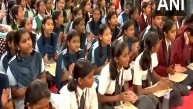 Entertainment News | Ganesh Chaturthi: Large Number of Girls Recite Ganpati Atharvashirsha in Pune