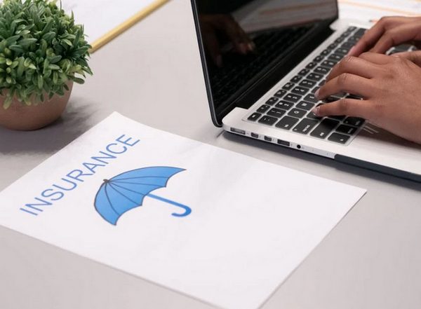 Business News | Private Insurers Growing Much Faster Than LIC in Life Insurance Segment: Nuvama