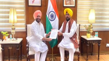 India News | Punjab Minister Meets Bittu ,seeks Linking Ajnala-Ballaharwal Region with Rail Network