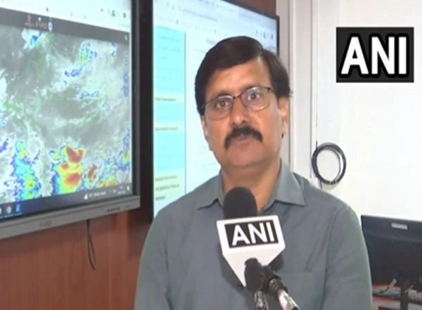 India News | Met Office Issues Heavy Rain Alert in at Least 8 Districts in Madhya Pradesh
