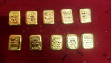 India News | West Bengal: BSF Arrested Smuggler with Gold Worth over Rs 83 Lakh