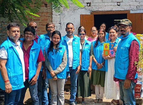 Business News | IYDF and SAHAS Profile Industry Bring Hope and Support to Underprivileged Children