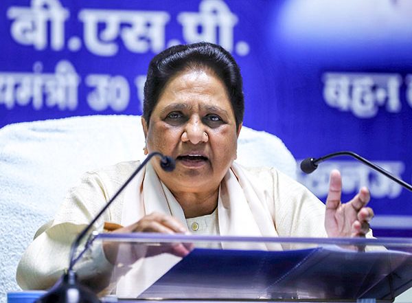 India News | Uttar Pradesh: Mayawati Questions Akhilesh Yadav's Explanation on Alliance Break-up in 2019