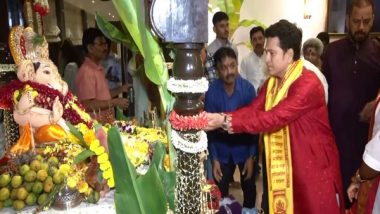 Sports News | Sachin Tendulkar Visits Maharashtra CM Eknath Shinde's Residence to Attend Ganesh Puja Celebrations