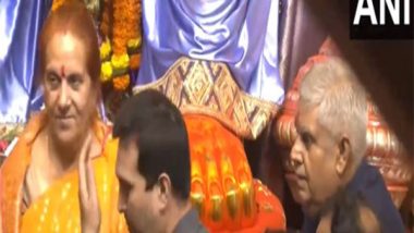 Entertainment News | Vice-President Jagdeep Dhankhar Visits Lalbaugcha Raja with His Wife Sudesh Dhankhar