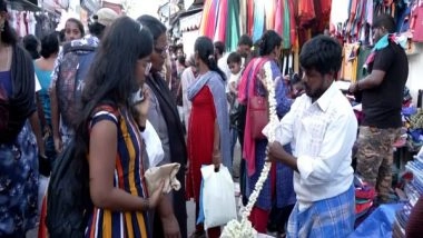 Entertainment News | Shoppers Flock to Markets on Uthrada Pachil in Kerala