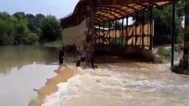 Moradabad: Railway Underpass Submerges Due to Rise of River Water Level in Bhagatpur, Bhojpur and Munda Pandey