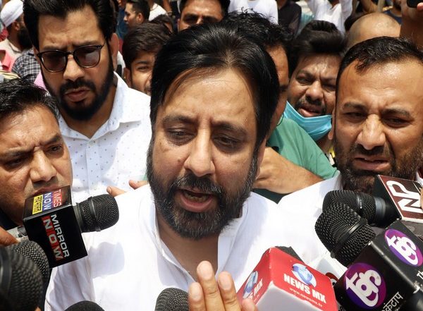 India News | Delhi Waqf Case: AAP MLA Amanatullah Moves High Court Challenging His Arrest by ED