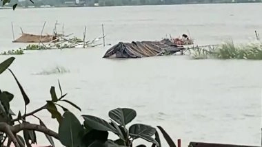 India News | Water Level in River Ganga Rises Above Sarsaiya Ghat in Kanpur