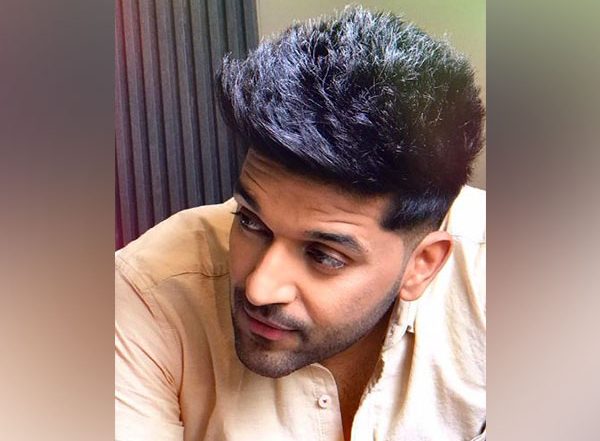 Entertainment News | Guru Randhawa Comes Up with New Song 'Rich Life'