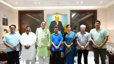 India News | Atishi, AAP Leaders Arrives at Kejriwal's Residence Ahead of the Swearing-in Ceremony