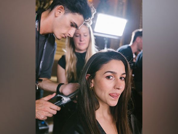 Entertainment News | Alia Bhatt Drops Pictures from ‘Backstage’ of Paris Fashion Week 2024, Check out | LatestLY