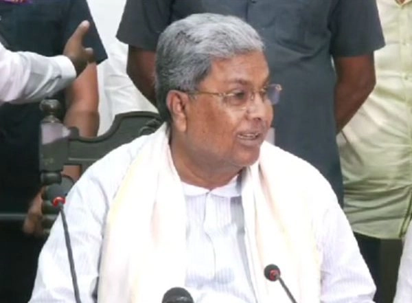 India News | MUDA Scam: CM Siddaramiah Holds Steady on Not to Quit Despite BJP Demands