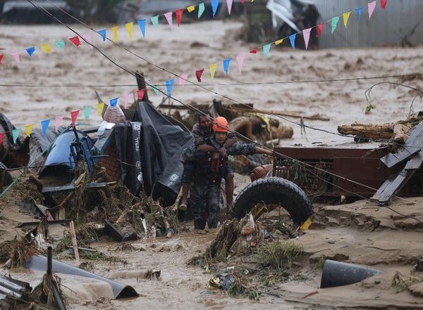 World News | Floods and Landslides Kill 60 People in Nepal