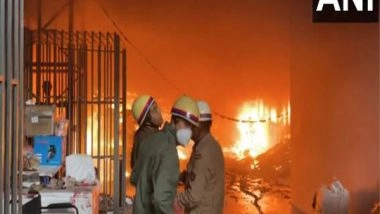 India News | Fire Brakes out at a Masala Factory in Uttar Pradesh's Agra