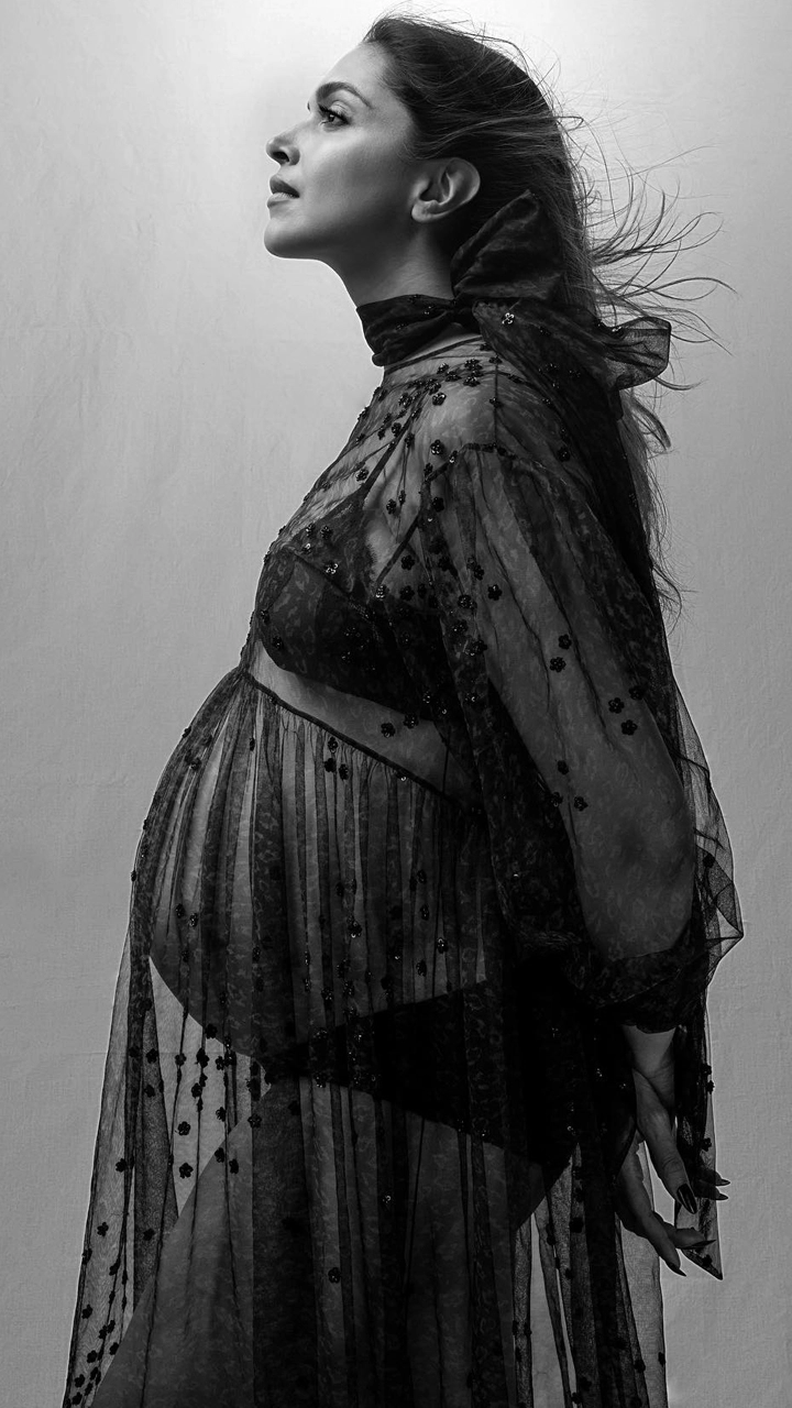 Deepika Padukone Maternity Photoshoot Is All Hearts Featuring Husband Ranveer Singh