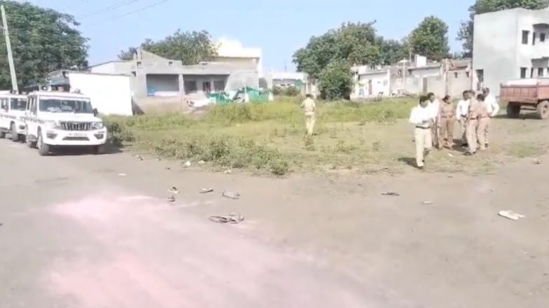 Ganpati Visarjan Tragedy in Dhule: 3 Children Killed After Truck Carrying Ganpati Idol for Immersion in Maharashtra Runs Over People Dancing on Dhol; Disturbing Video Surfaces