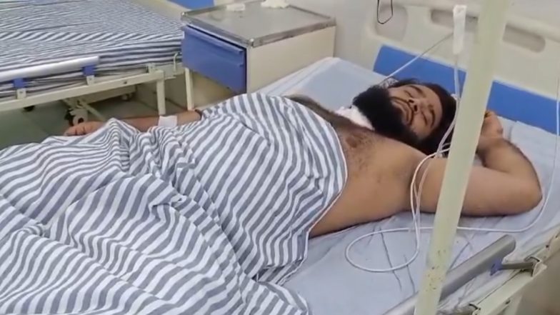 Ghaziabad Shocker: Student Allegedly Slashes Cleric’s Neck With Saw for Stopping Him From Smoking Beedi at Madrasa in Uttar Pradesh, Disturbing Video Surfaces